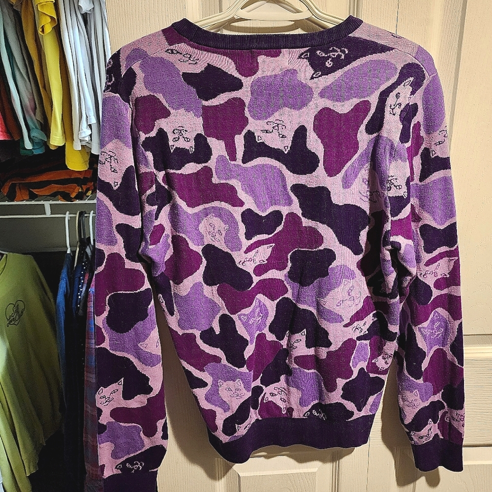 Rip N' dip purple camo cat sweater (S)